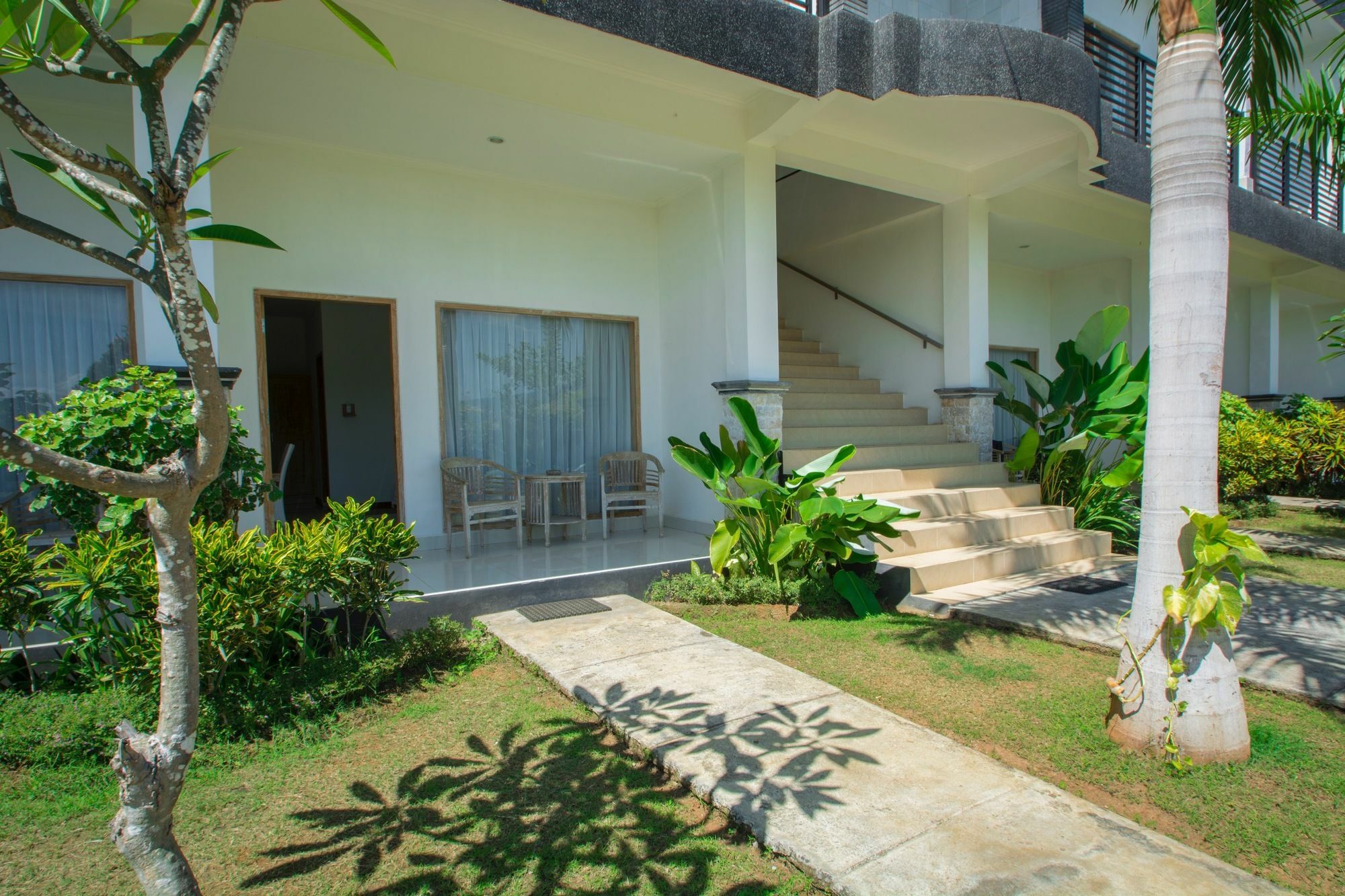 Lovina Beach Club & Resort Exterior photo