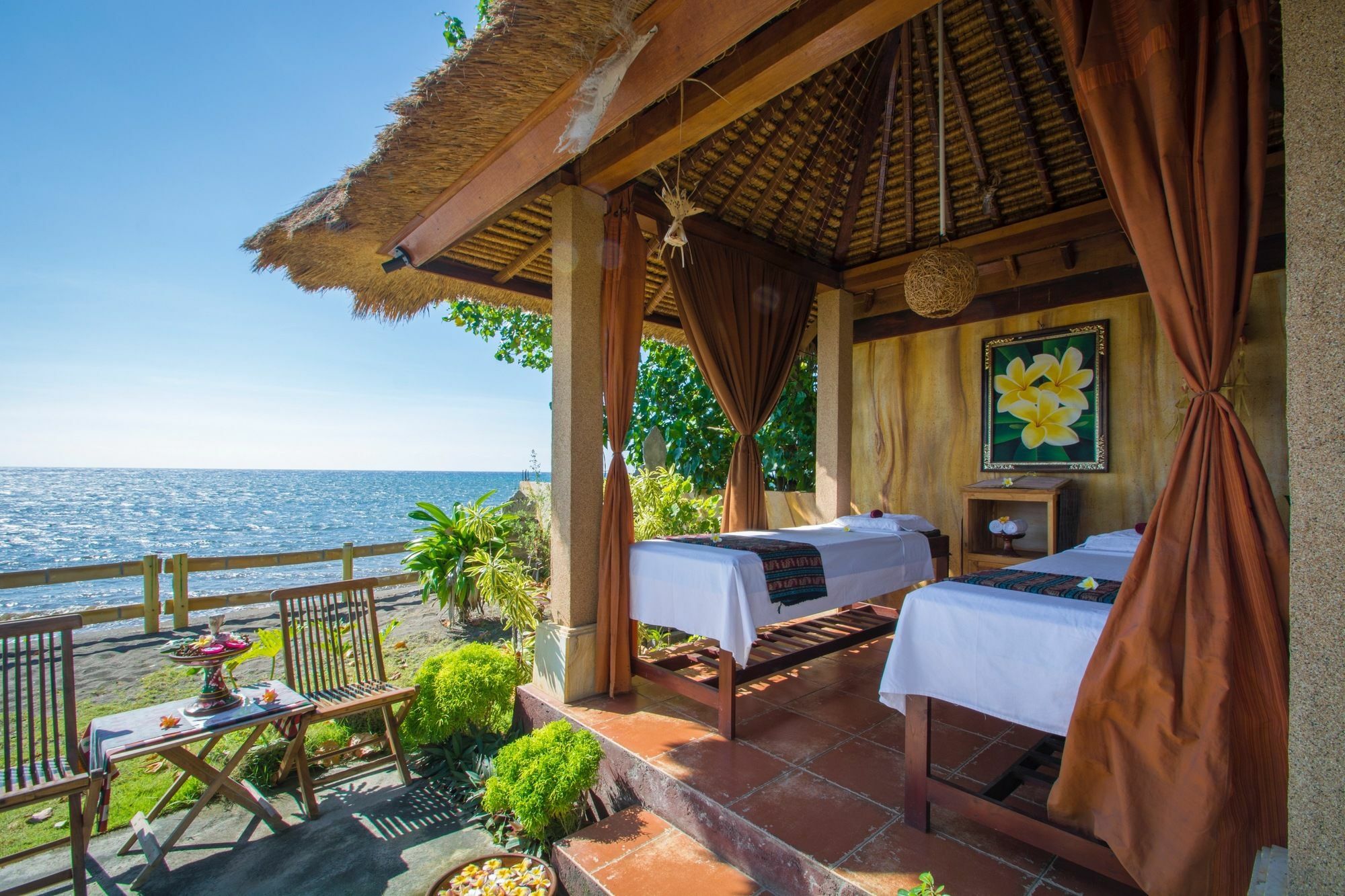 Lovina Beach Club & Resort Exterior photo