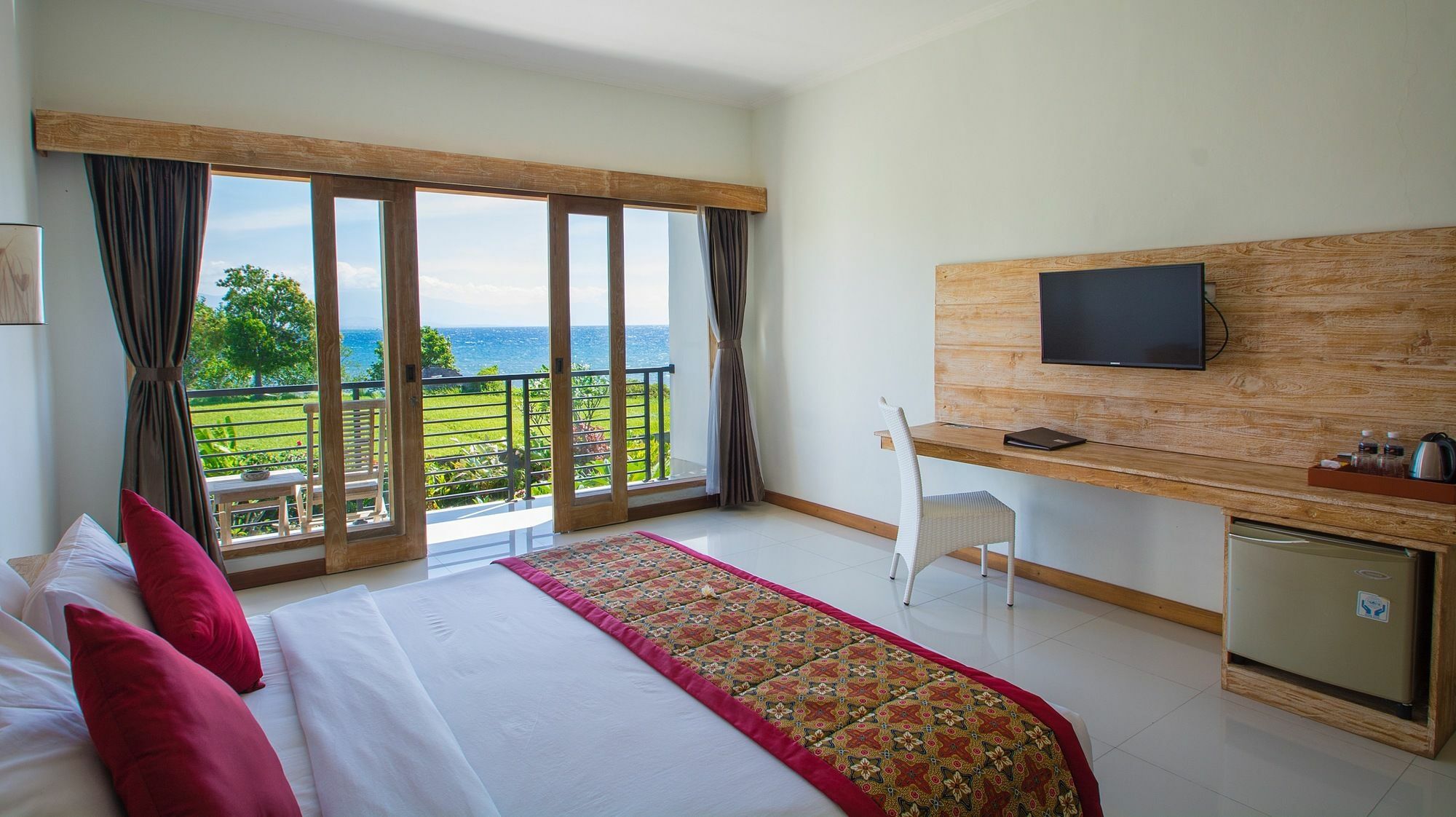 Lovina Beach Club & Resort Exterior photo